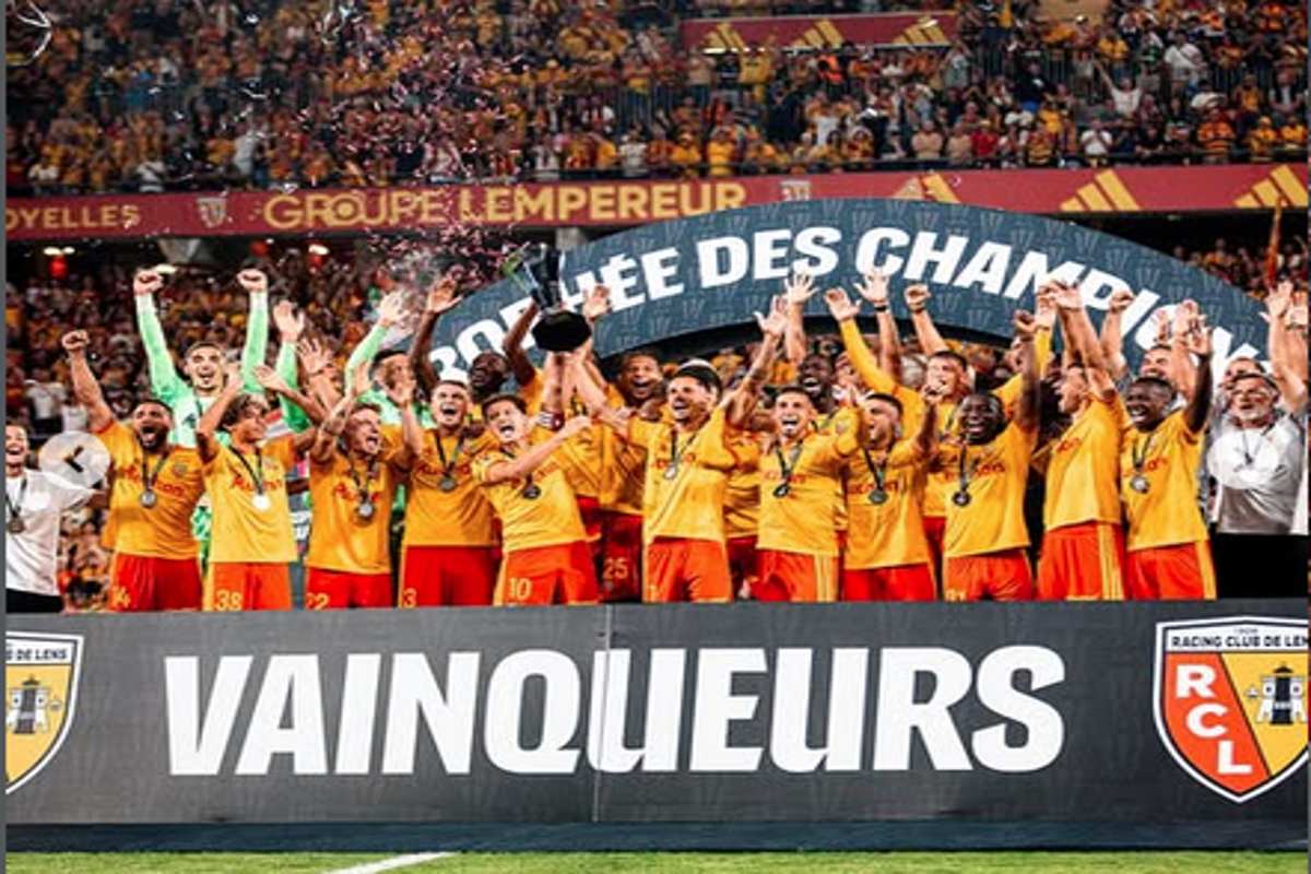 Lens Kalahkan PSG 1-0, Raih Trofi Perdana di Piala Super Prancis