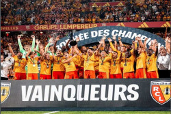 Lens Kalahkan PSG 1-0, Raih Trofi Perdana di Piala Super Prancis