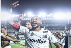 Drama Neymar vs Thiago Mendes: Tolak Salaman Hingga Kemenangan Santos