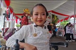 Profil Savia, Sinden Cilik Disabilitas yang Tampil di Istana