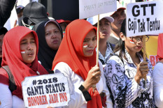 Guru PPPK Bisa Jadi PNS pada 2027, Status Jadi Pegawai Pusat