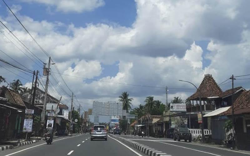 Prakiraan Cuaca Rabu 19 Agustus 2026, Berawan Tebal