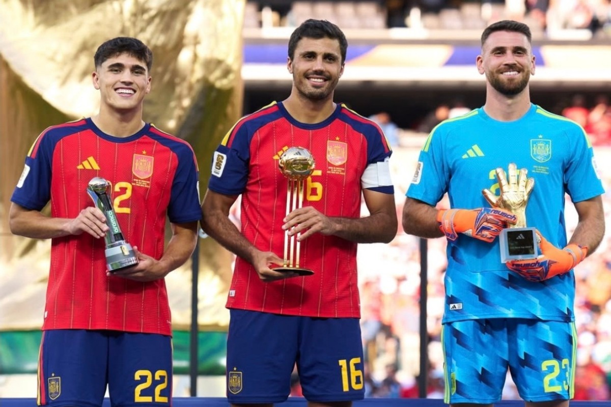 Rodri Tinggalkan Man City, Hatinya Tetap untuk The Citizens