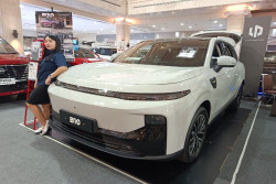 Changan Nevo QO5 dan Leapmotor B10 Mejeng di Jogja, Segini Harganya