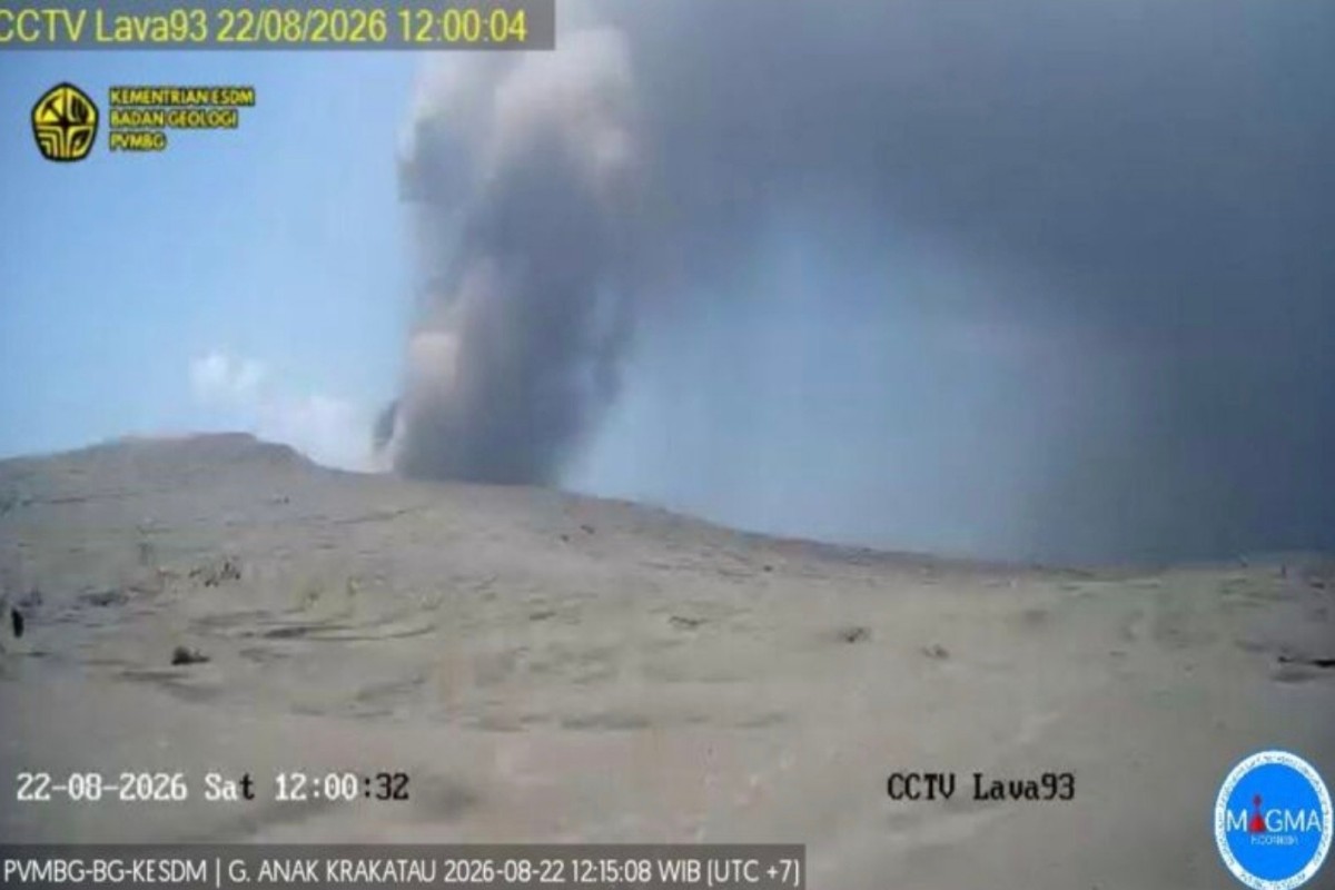 Gunung Anak Krakatau Erupsi Lagi, Abu Vulkanik Capai 400 Meter
