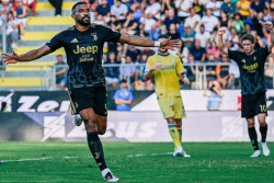 Juventus Menang Tipis atas Frosinone Berkat Gol Bremer