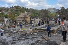 Desa Adat Sade Terbakar, Pemerintah Siapkan 4 Tahap Pemulihan