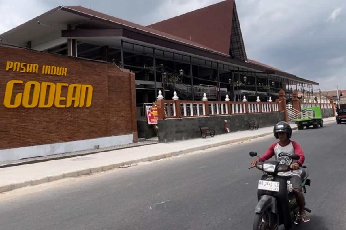 Bupati Sleman Ajak Warga Ramaikan Pasar Tradisional lewat Gempar