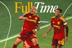 AS Roma Pesta 4-0 atas Fiorentina, Malen Cetak Hattrick