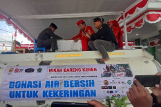 Unik! Nikah di Atas Tangki Air, 11 Pasangan Donasikan 25 Tangki
