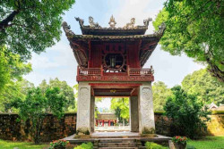 Vietnam Siapkan Visa Khusus untuk Wisatawan yang Banyak Belanja