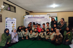 PENGABDIAN MASYARAKAT: Siswa SLB di Sleman Belajar Agribisnis Pangan
