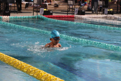 Asah Sportivitas Anak, Yellow Swim Hadirkan Kompetisi Renang Rekreatif Fun Swimming