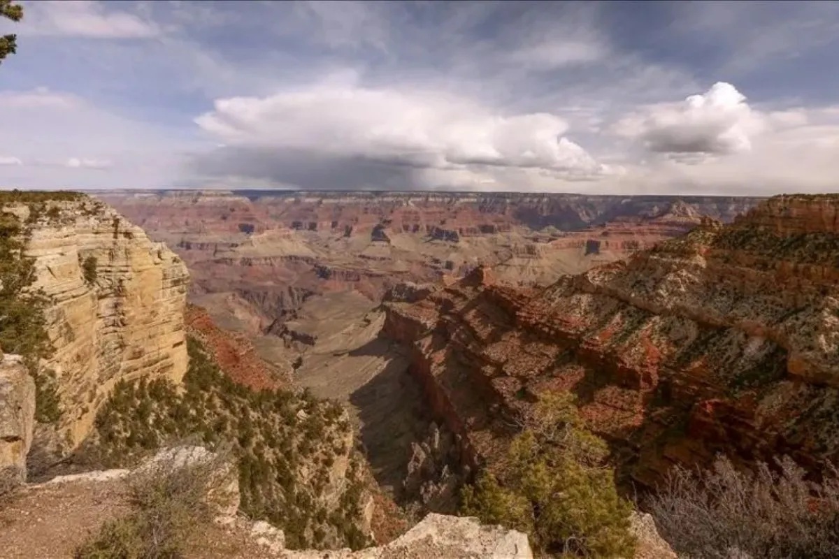 Banjir Bandang Terjang Grand Canyon AS, 20 Orang Dilaporkan Hilang