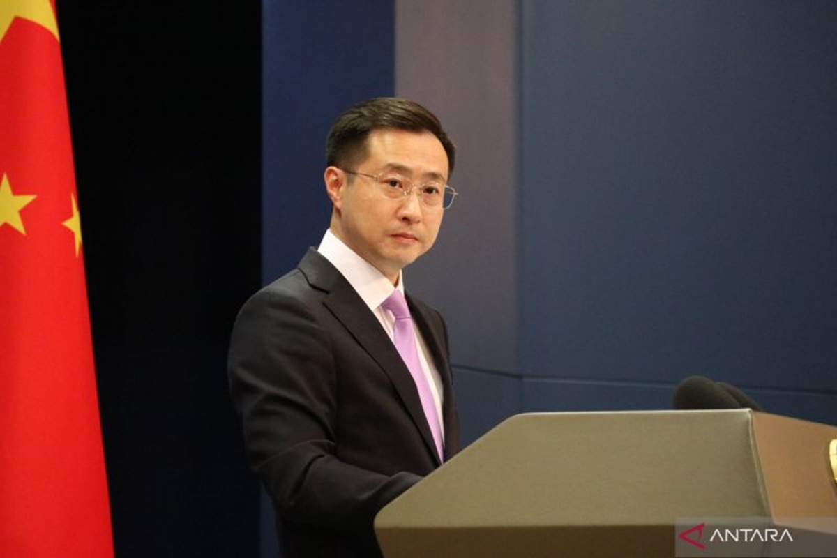 China Jawab Ancaman AS, Tetap Pertahankan Hubungan Bisnis dengan Iran