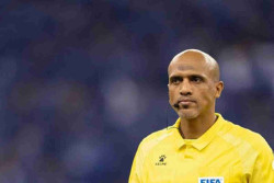 Ahmed Al Kaf Pensiun, Wasit Kontroversial yang Pernah Rugikan Timnas Indonesia