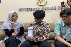 Mahasiswa UGM Ciptakan PolPay, Bayar Belanja Pakai Sidik Jari