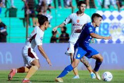PSIM Gagal Menang di HUT ke-97, Van Gastel Soroti Passing