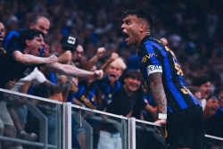 Lautaro Martinez Bawa Inter Milan Comeback 3-2 atas Napoli