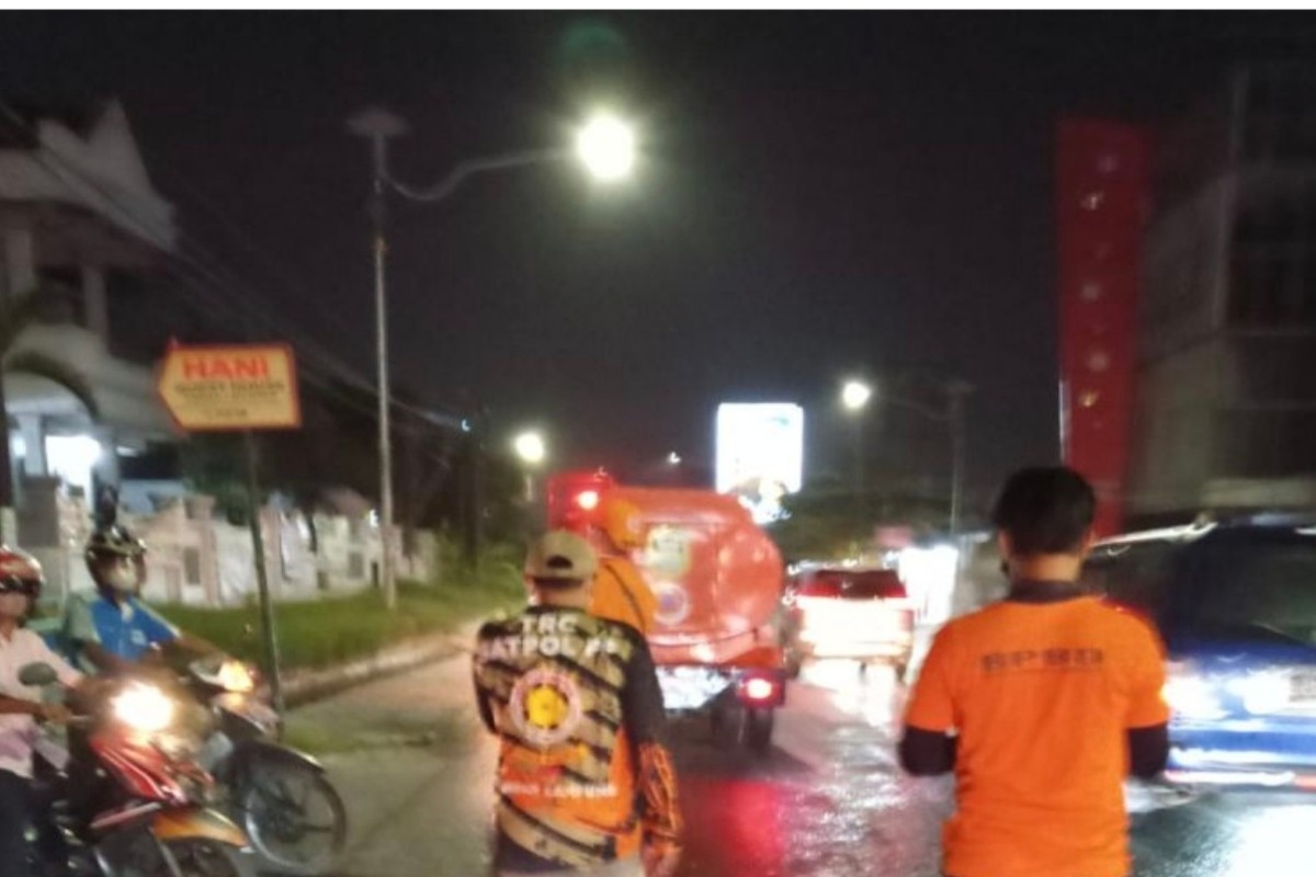 Abu Vulkanik Anak Krakatau, Pemkot Bandar Lampung Semprot Jalan Protokol