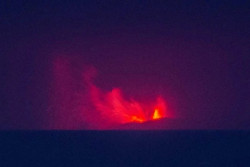 Sebaran Abu Vulkanik Letusan Anak Krakatau Capai 50.000 Kaki, Jangkau Bengkulu