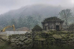 PLTP Gunung Ungaran, PLN Tegaskan Pengeboran Tak di Candi Gedong Songo