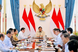 Prabowo Minta Seluruh Warga Punya Rekening Perbankan, Perkuat Inklusi Keuangan
