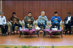 Bedah Memoar William Soeryadjaya, Mahasiswa Belajar Integritas dan Daya Juang