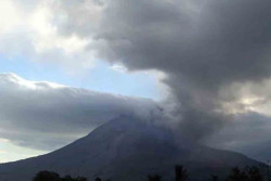 Pakar UGM Sebut Erupsi Sinabung Sulit Diprediksi, Ini Sebabnya