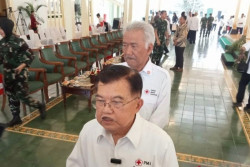 Jusuf Kalla Minta Kampus Tak Asal Cetak Banyak Sarjana