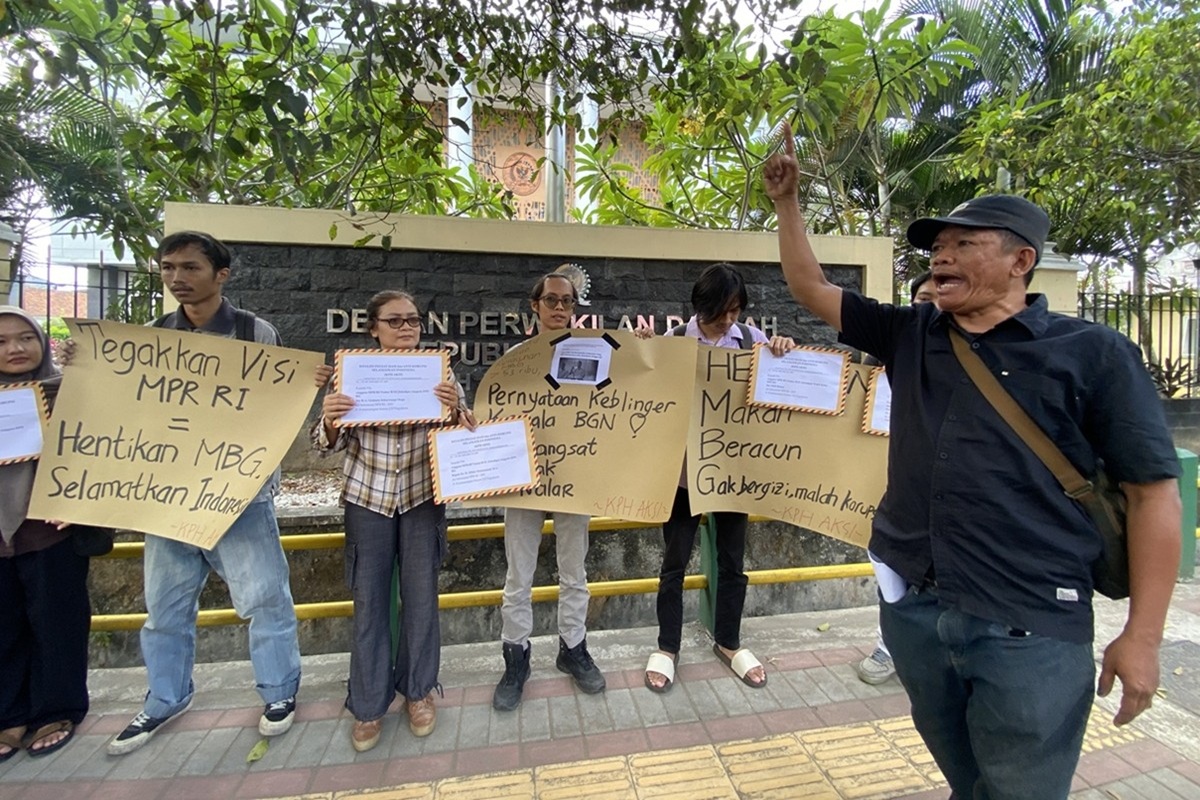 Aktivis Jogja Surati MPR-DPD, Minta Program MBG Dihentikan