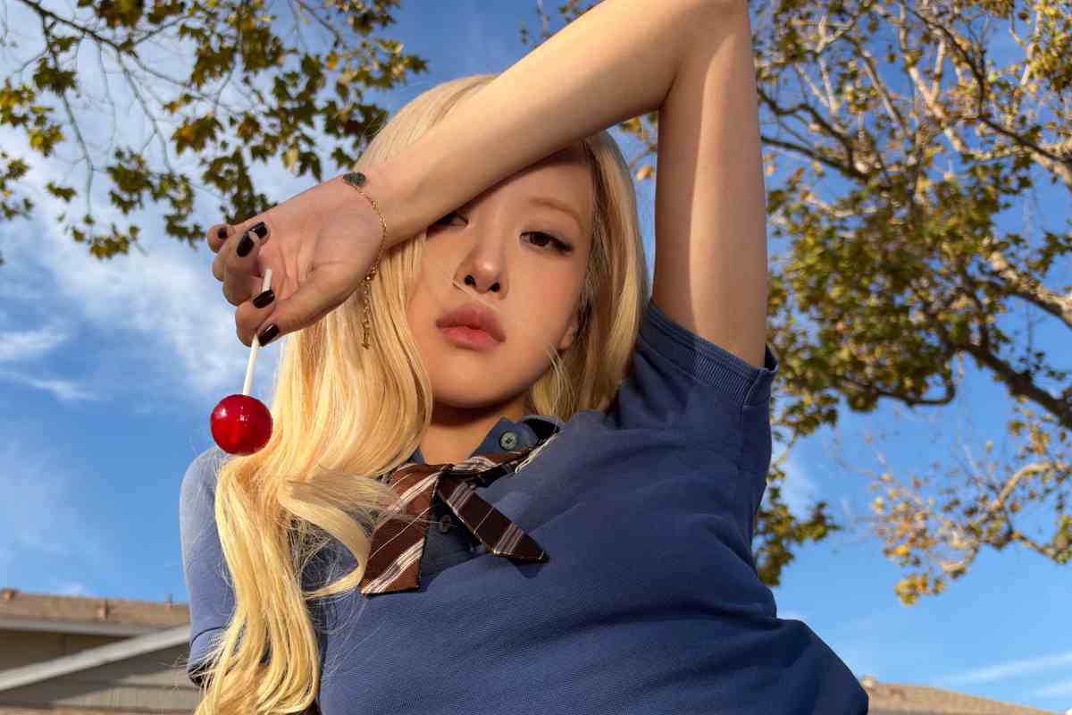 Rose BLACKPINK Rilis New Trick, MV Direkam Pakai iPhone 18 Pro