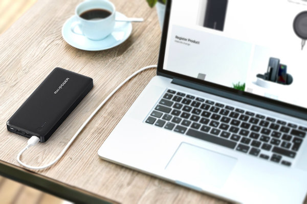 7 Maskapai Ini Larang Penggunaan Power Bank Selama Penerbangan