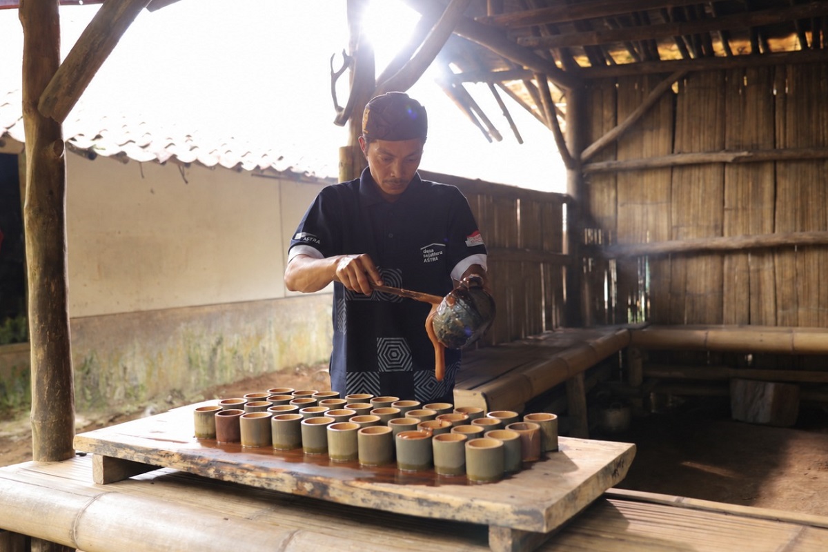 Desa Sejahtera Astra Gede Pangrango Kembangkan Wisata hingga Bisnis Produk Lokal