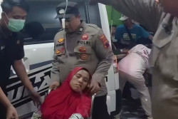 Ratusan Orang Keracunan Menu MBG di Batang, Bertumbangan Saat Dibawa ke RS