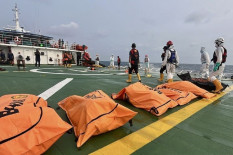 Hari ke-12, Basarnas Evakuasi 14 Jasad Korban KM Virgo dari Bangkai Kapal