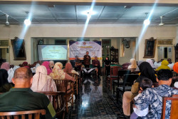 BEDAH BUKU: Pentingnya Ketahanan dan Komunikasi Keluarga