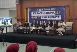 Karang Taruna Goes to School Ajak Siswa SRMA 19 Siapkan Masa Depan