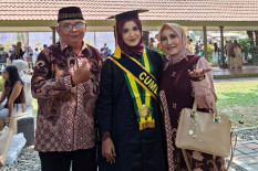 Lulus dengan IPK 3,96, Dhea Ingin Kerja dan Kuliah S2 di Jepang