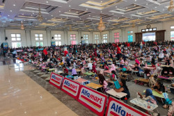 Ribuan Anak Ikuti Lomba Mewarnai Alfamart dan Johnson's di Klaten