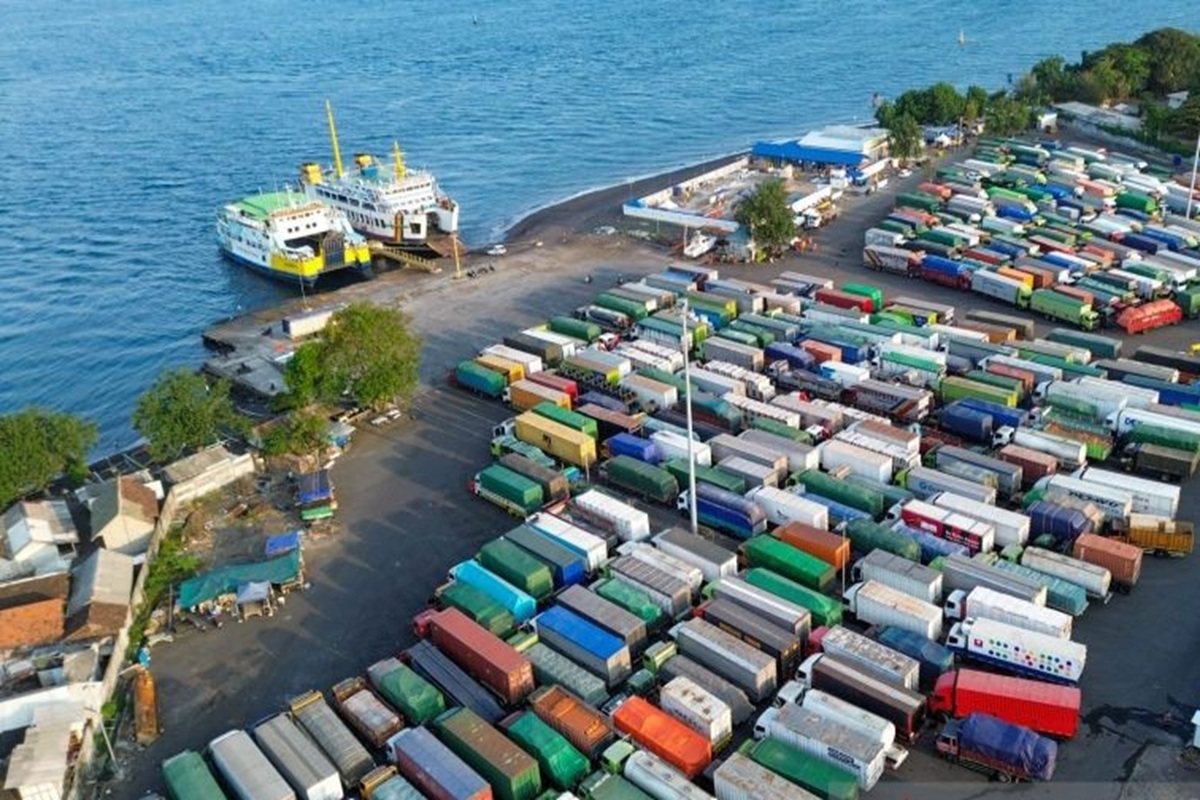 ASDP Kerahkan 27 Kapal untuk Urai Antrean Ketapang-Gilimanuk