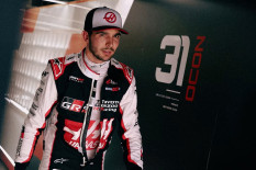 Masa Depannya Belum Jelas, Esteban Ocon Tinggalkan Haas di Akhir Musim