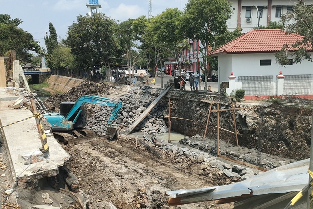 Kali Belakang Kantor Pemkab Gunungkidul Ditutup, Habiskan Rp1 Miliar