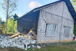 Gempa Sumba Barat Daya M6,1 Rusak 20 Rumah
