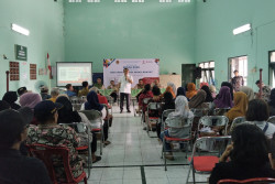 Bedah Buku 1001 Tanya Wakil Rakyat, Transparansi Jadi Sorotan