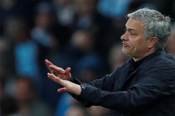 Real Madrid vs Villarreal: Misi Mourinho Bangkit di La Liga