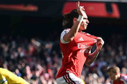 Arsenal Bangkit dari Ketertinggalan, Leeds Tumbang 2-1 di Emirates