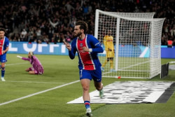 PSG Tekuk Le Mans 3-1, Kvaratskhelia Ikut Cetak Gol