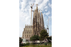 Sagrada Familia Jadi Destinasi Bucket List Nomor Satu Dunia, Kalahkan Taj Mahal