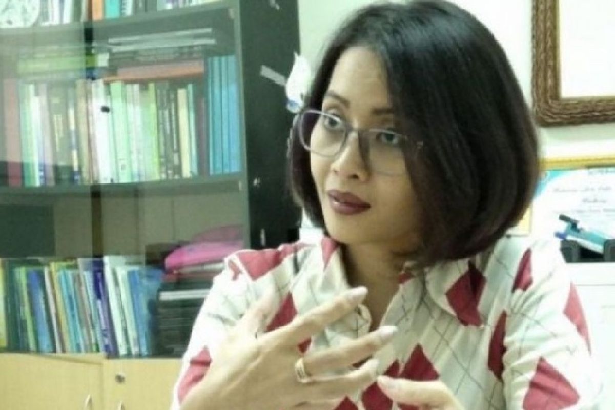 Bukan Cuma Batasi Internet, Ini Cara Orang Tua Cegah Ekstremisme Digital